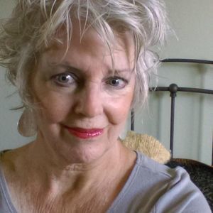 Meet your Posher, Joan